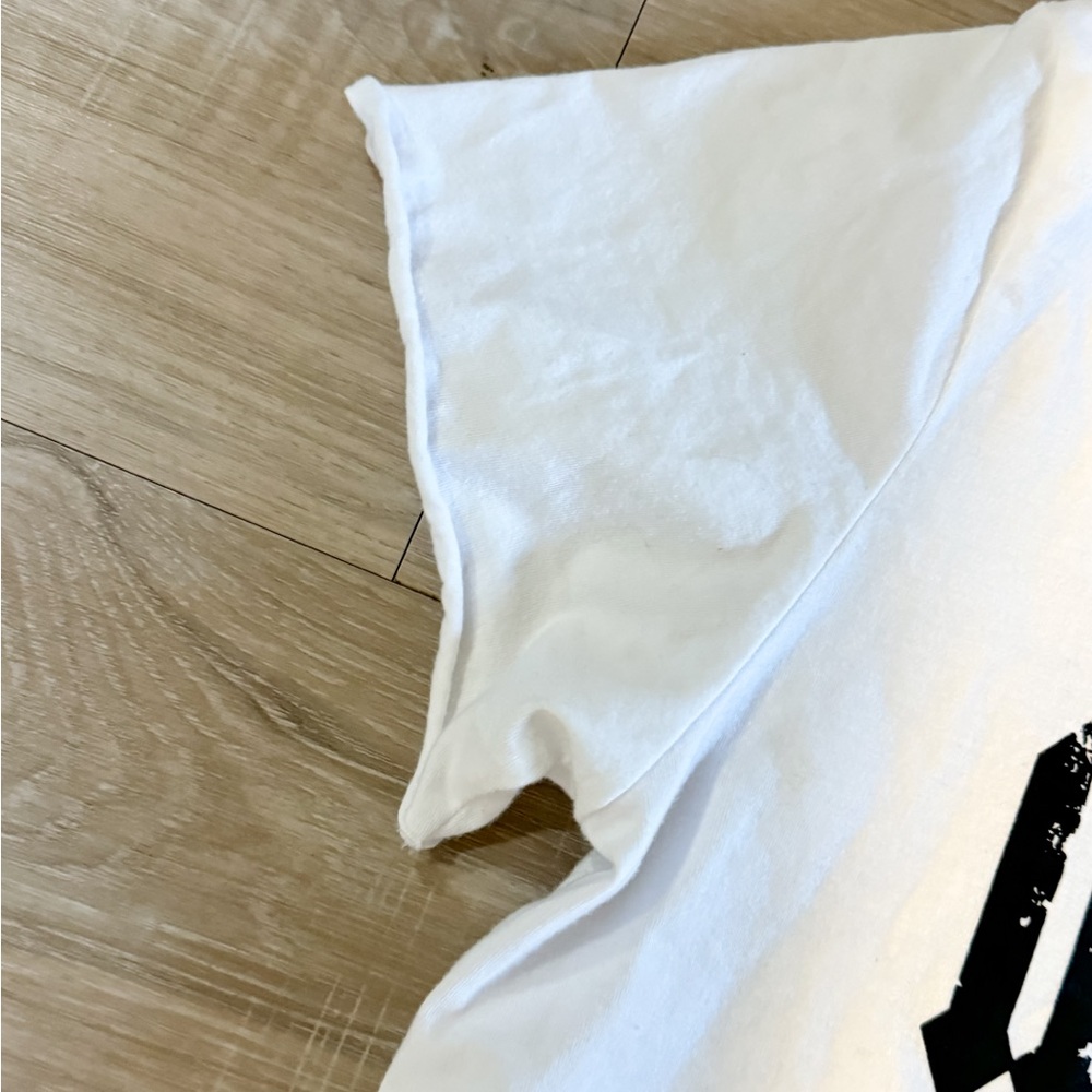 Mama Lighting Bolt Tee - Picture 5 of 6